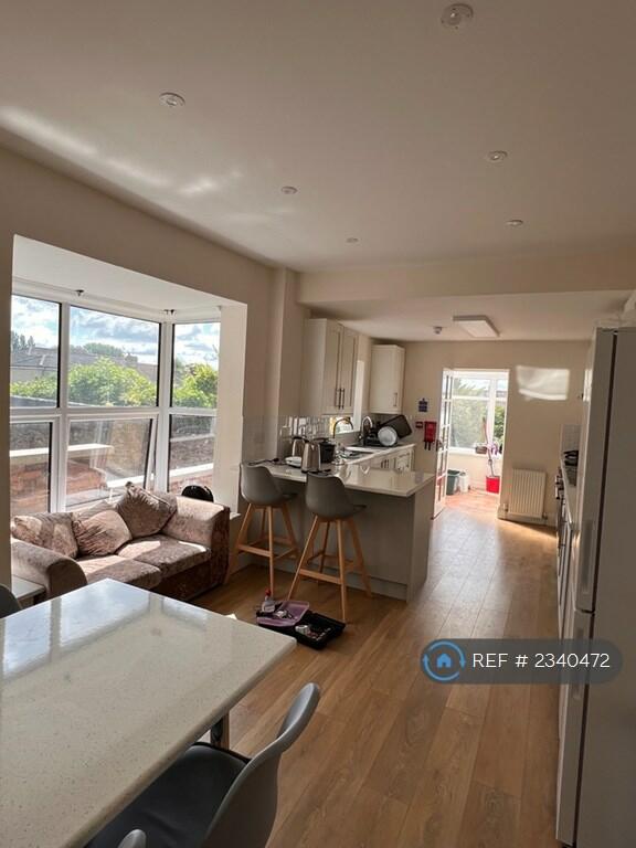 Additional property image - Summerhill Road, Bristol, BS5