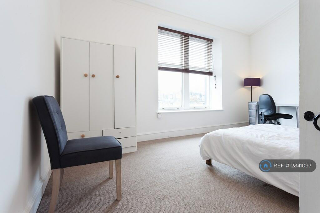 Additional property image - Powis Place, Aberdeen, AB25