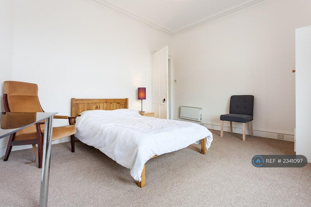 Additional property image - Powis Place, Aberdeen, AB25