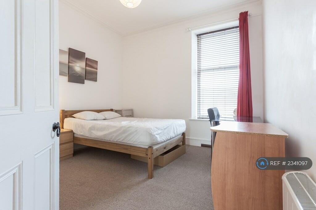 Additional property image - Powis Place, Aberdeen, AB25