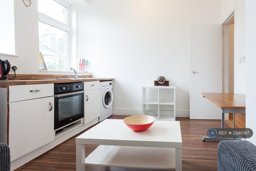 Additional property image - Powis Place, Aberdeen, AB25