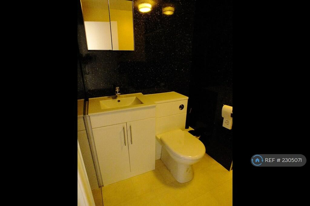 Additional property image - Rosemount Viaduct, Aberdeen, AB25