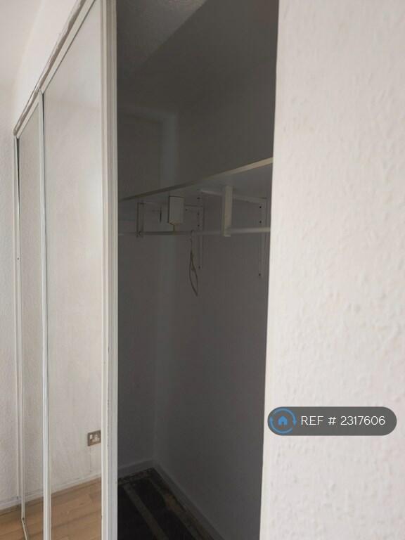 Additional property image - Frensham Way, Birmingham, B17