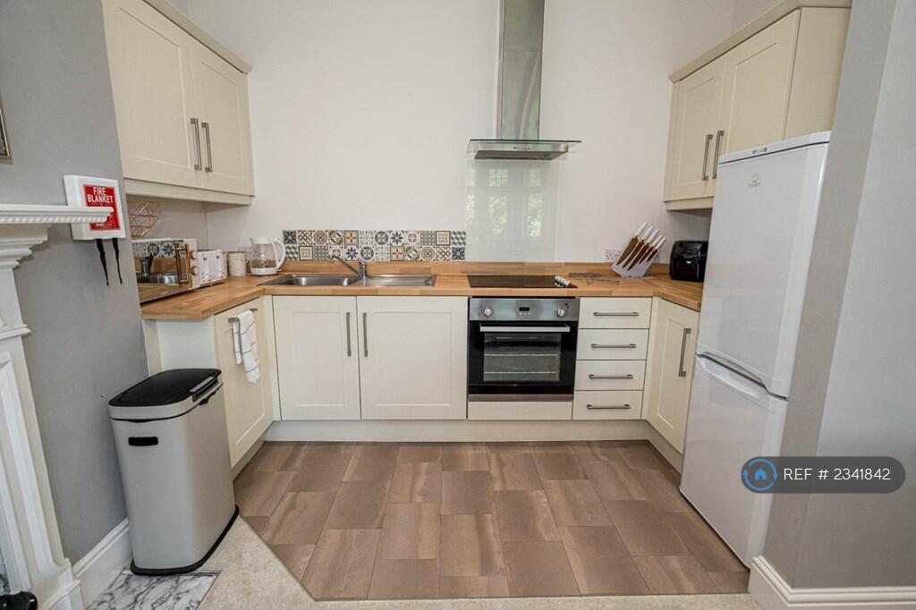 Additional property image - Approach Road, Poole, BH14