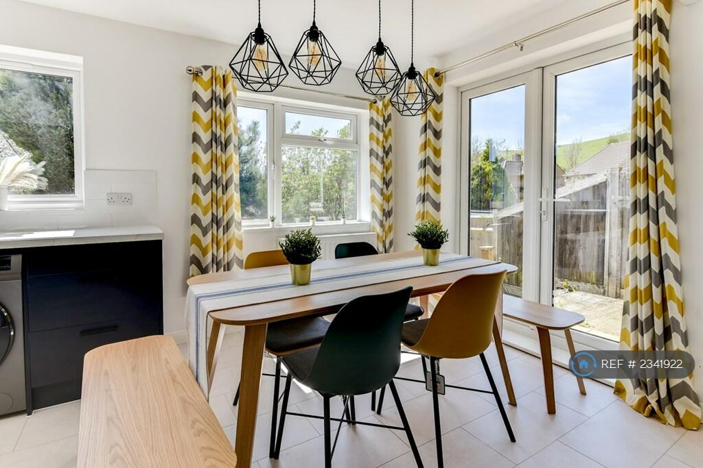 Additional property image - Saunders Hill, Brighton, BN1