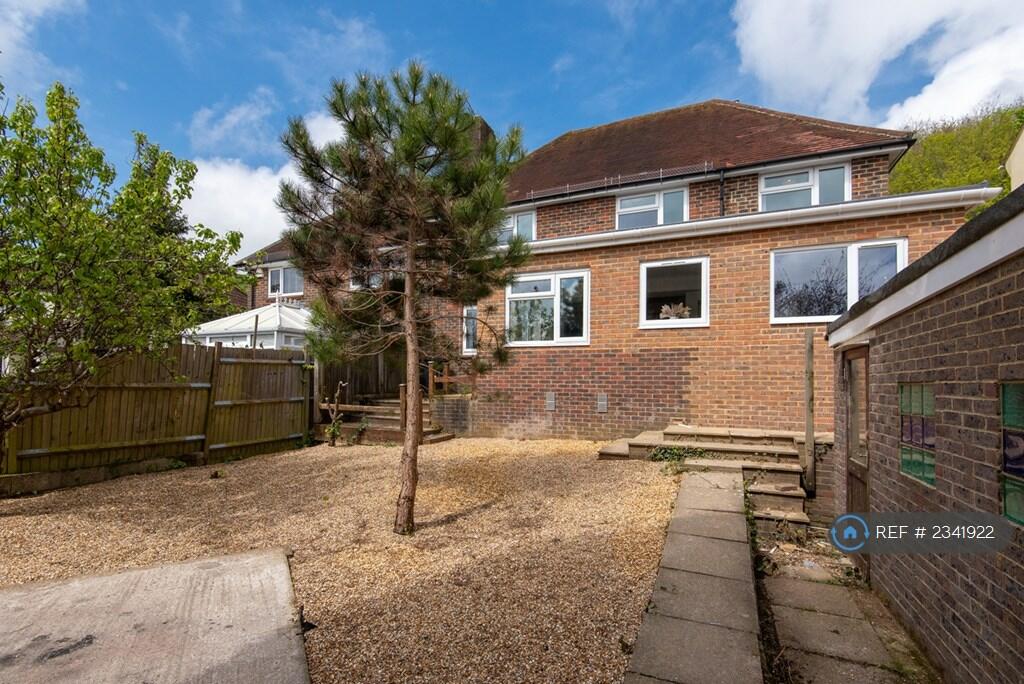 Additional property image - Saunders Hill, Brighton, BN1