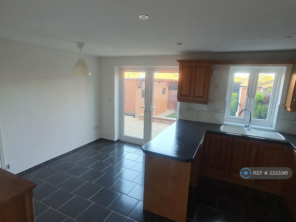 Additional property image - Saffron, Tamworth, B77