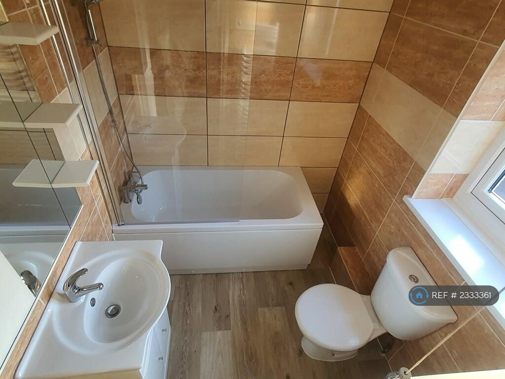 Additional property image - Saffron, Tamworth, B77