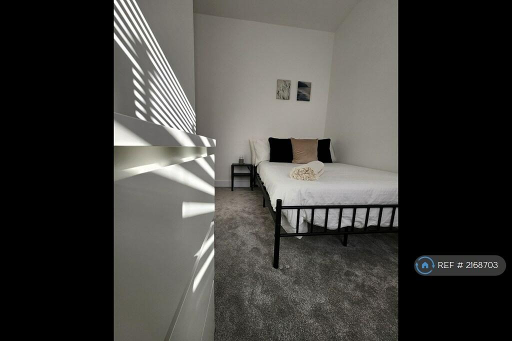 Additional property image - Bath Road, Arnos Vale, Bristol, BS4