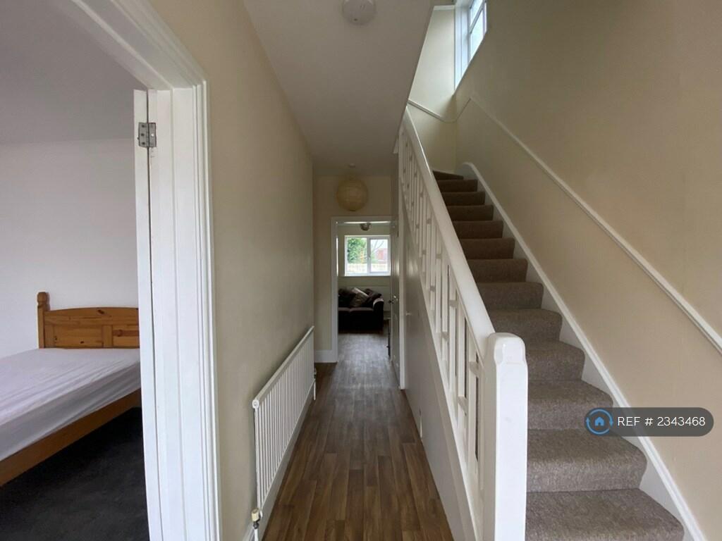 Additional property image - Pine Road, Bournemouth, BH9
