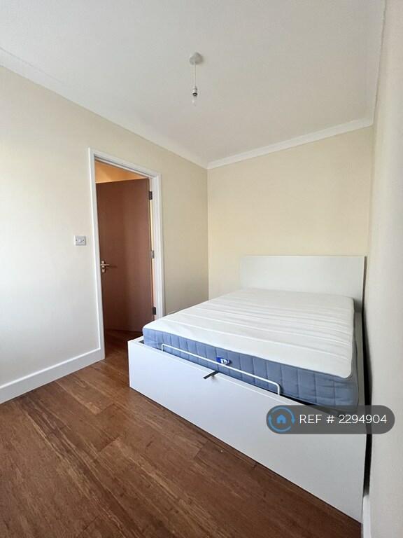Additional property image - Begbrook Lane, Bristol, BS16