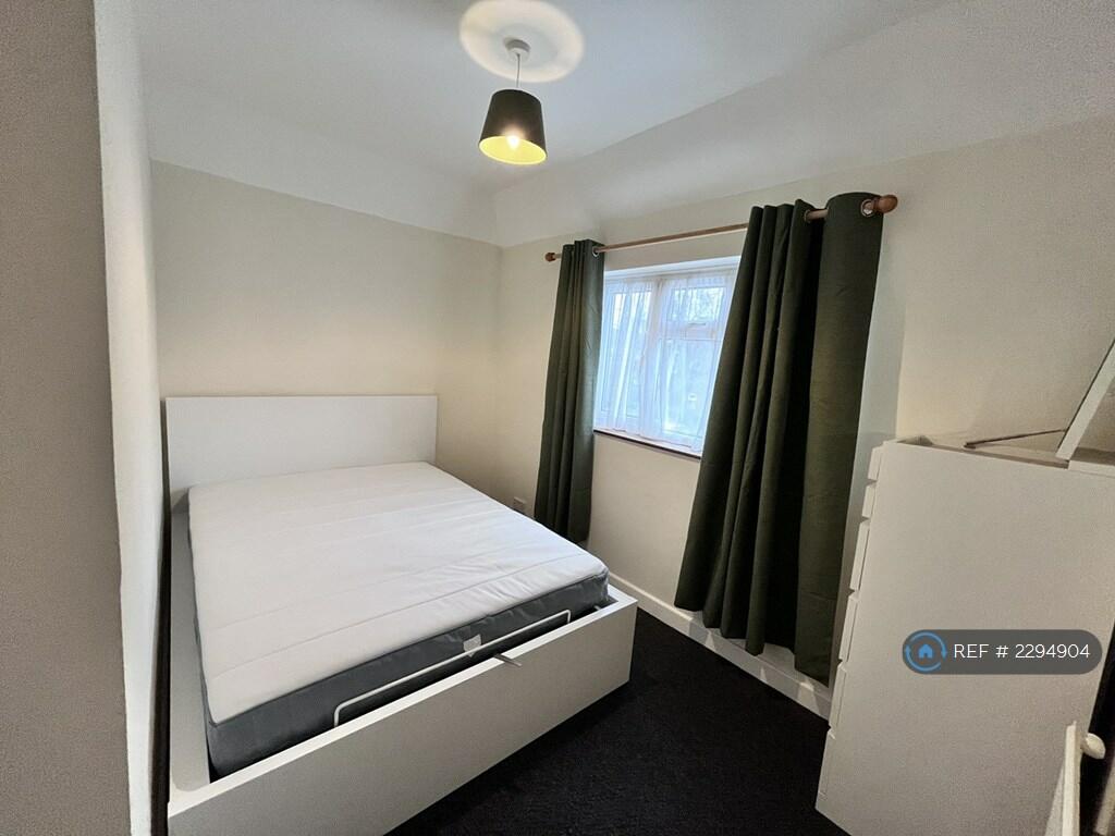 Additional property image - Begbrook Lane, Bristol, BS16