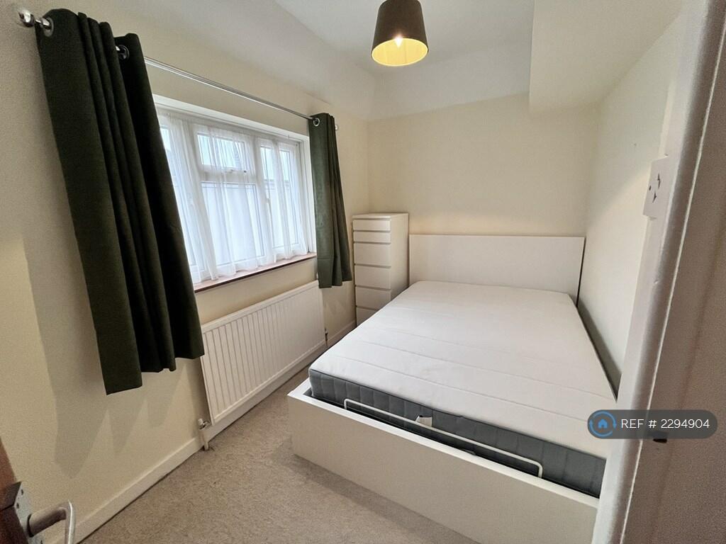 Additional property image - Begbrook Lane, Bristol, BS16