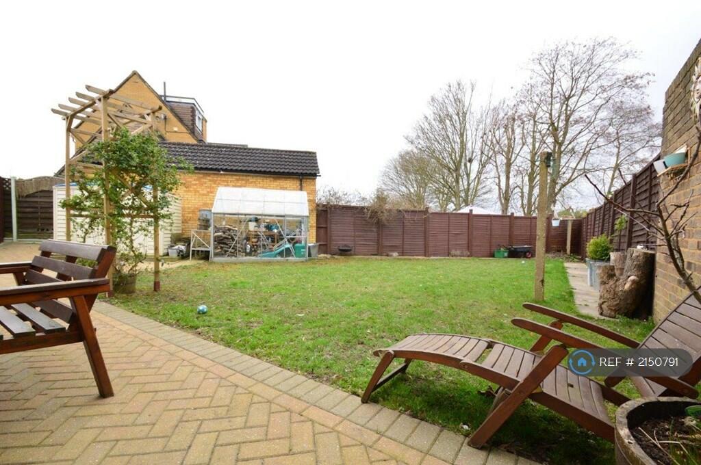 Additional property image - Lockley Crescent, Hatfield, AL10