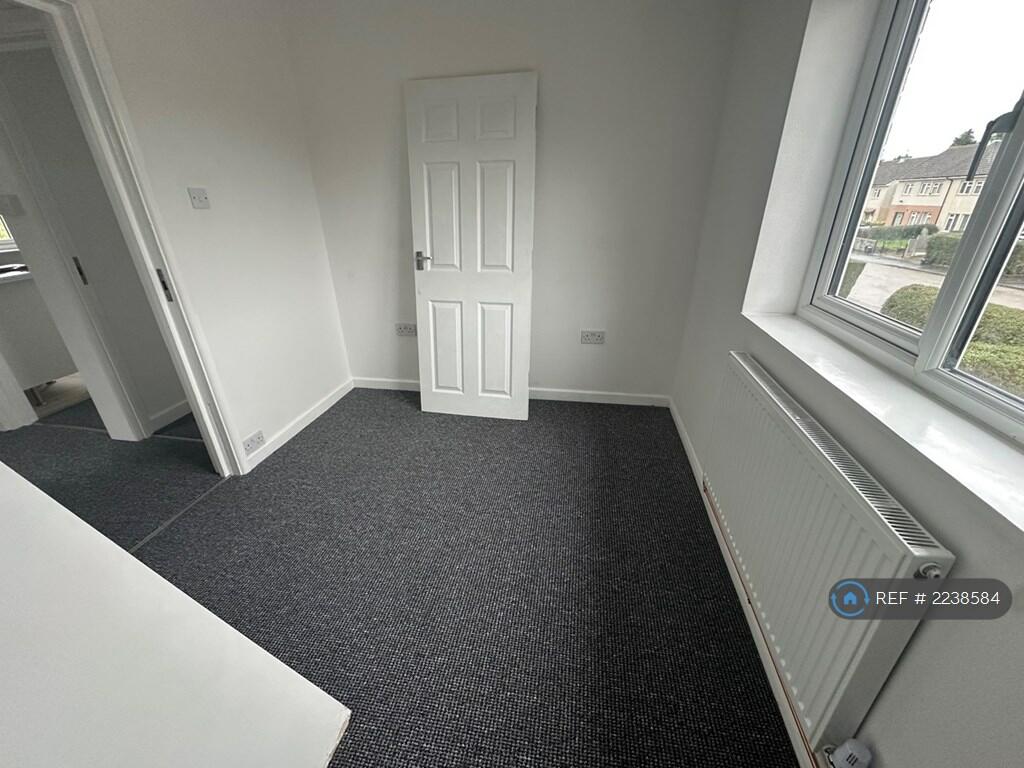 Additional property image - Bonnington Walk, Bristol, BS7