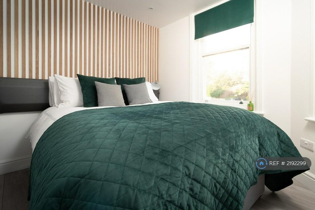 Additional property image - Lovely, Bournemouth, BH1