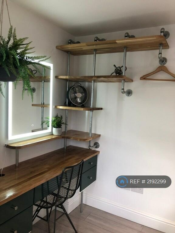 Additional property image - Lovely, Bournemouth, BH1