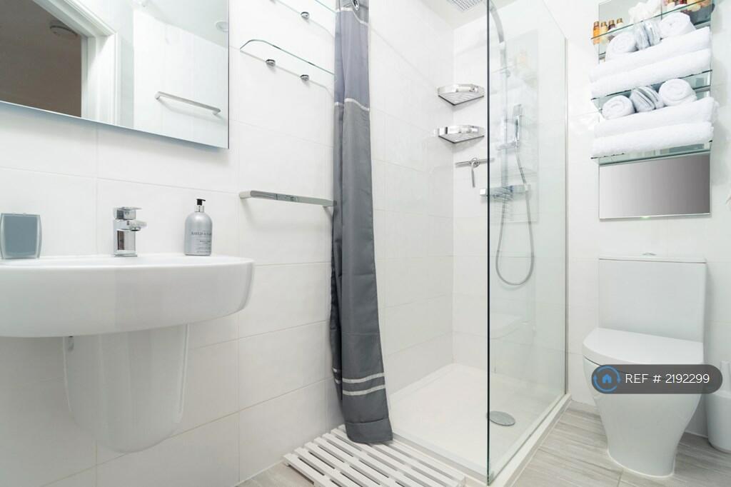 Additional property image - Lovely, Bournemouth, BH1