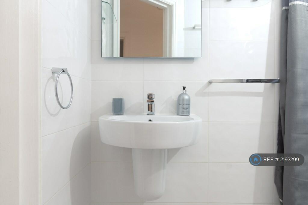 Additional property image - Lovely, Bournemouth, BH1
