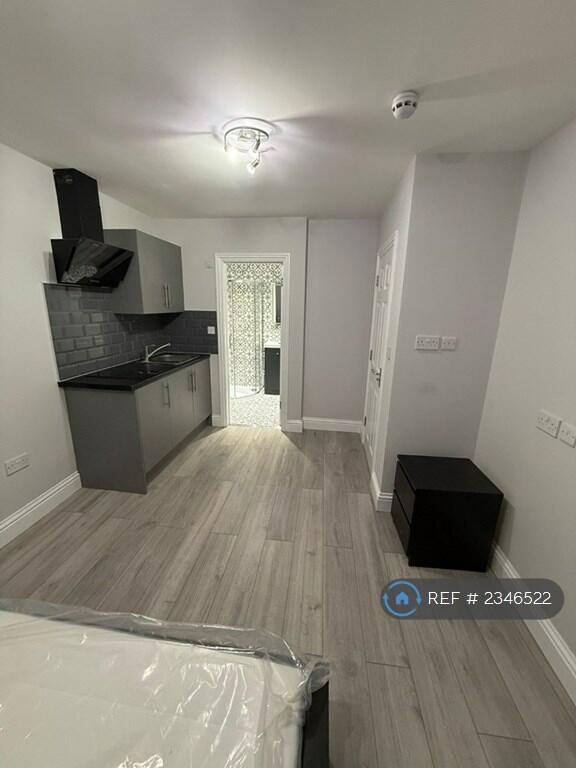 Additional property image - Mowbray Road, Cambridge, CB1