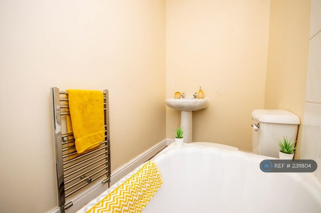 Additional property image - Laurel Avenue, Darwen, BB3