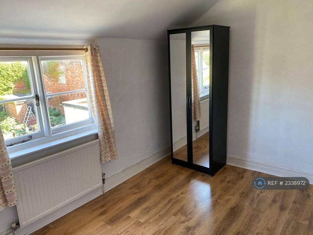 Additional property image - The Halve, Trowbridge, BA14