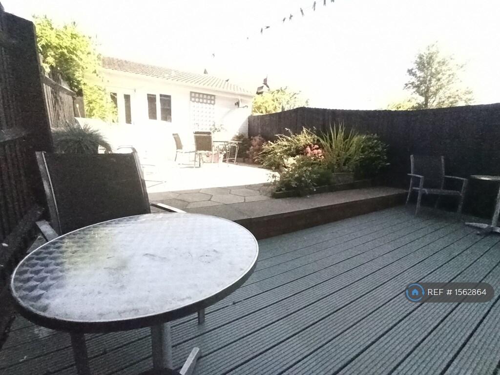 Additional property image - Boundary Lane, Shirley, Solihull, B90