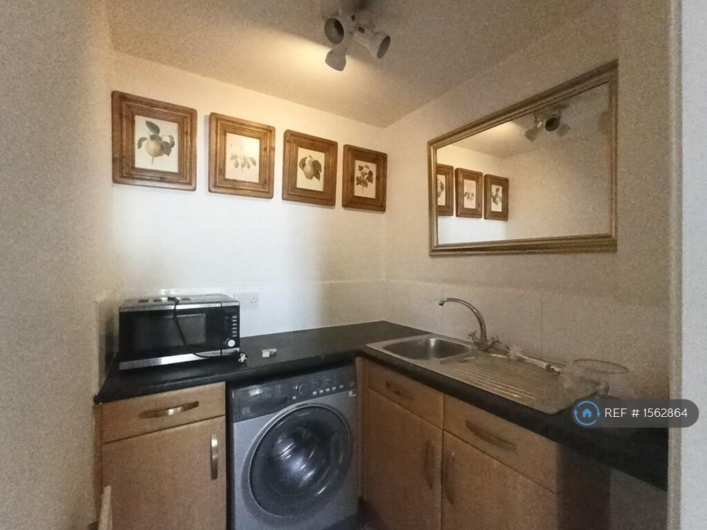 Additional property image - Boundary Lane, Shirley, Solihull, B90
