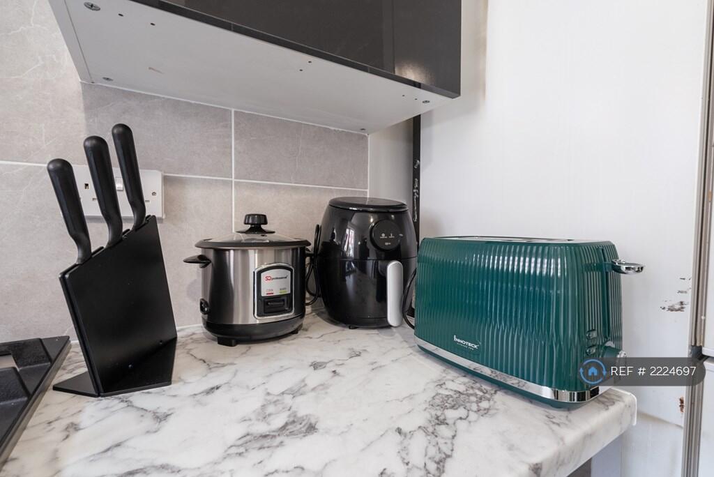 Additional property image - Islington Row Middleway, Birmingham, B15