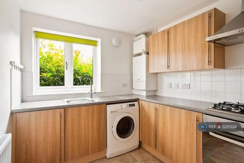 Additional property image - Neath Farm Court, Cambridge, CB1