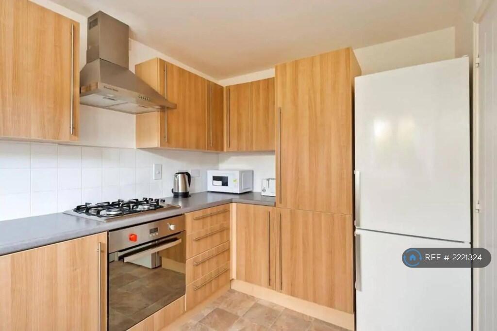 Additional property image - Neath Farm Court, Cambridge, CB1