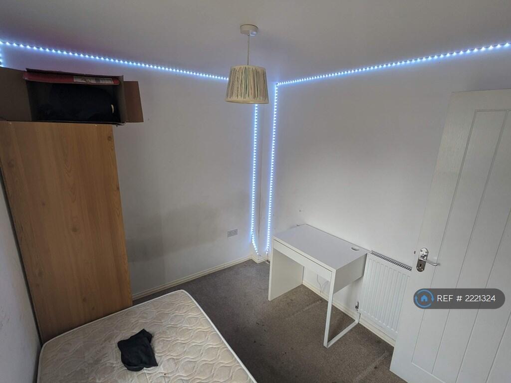 Additional property image - Neath Farm Court, Cambridge, CB1