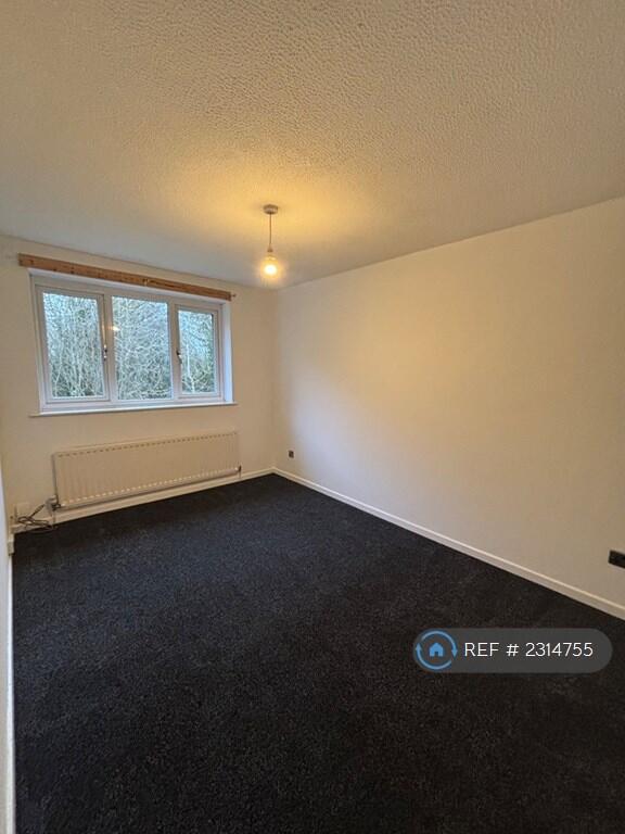 Additional property image - Abbotswood Close, Redditch, B98