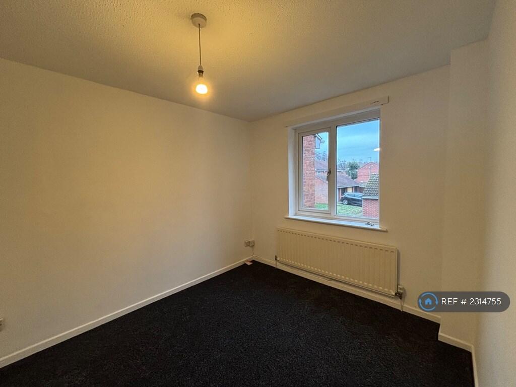 Additional property image - Abbotswood Close, Redditch, B98