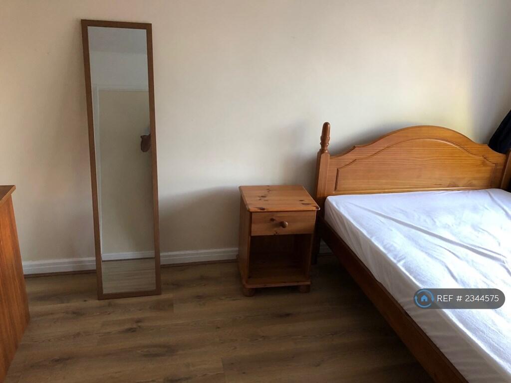 Additional property image - Harborne Lane, Harborne, Birmingham, B17