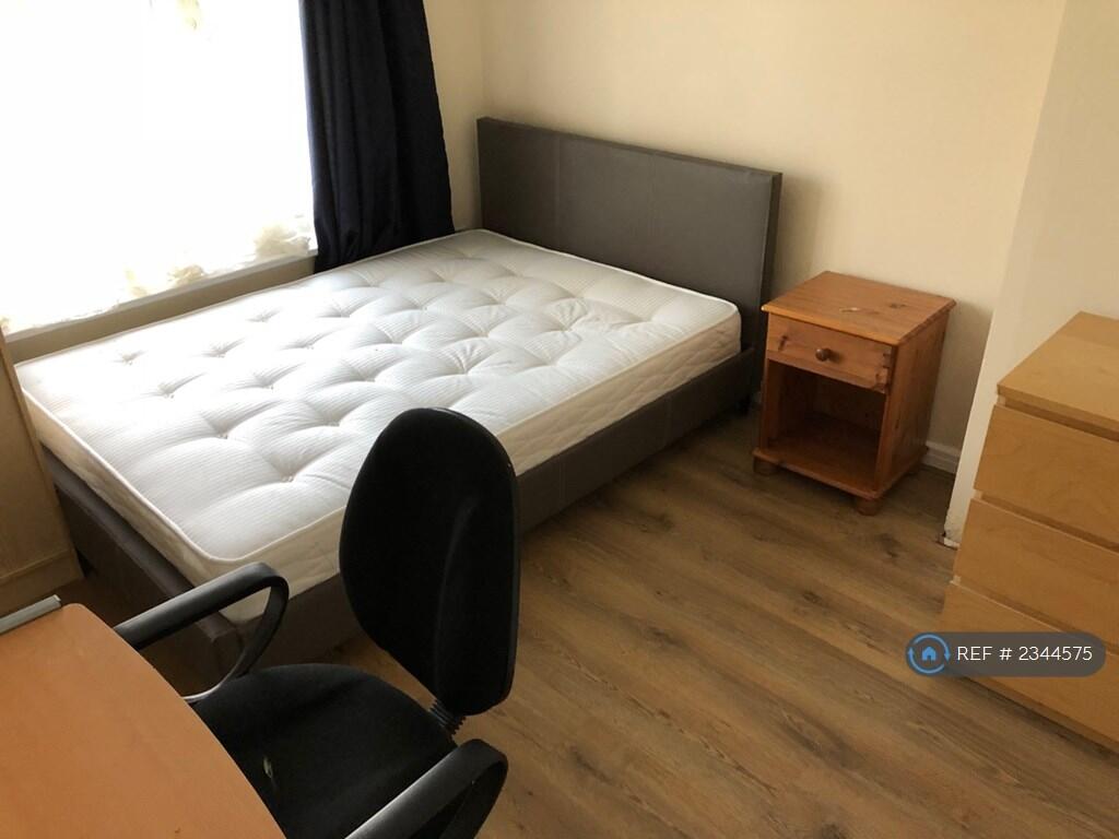 Additional property image - Harborne Lane, Harborne, Birmingham, B17