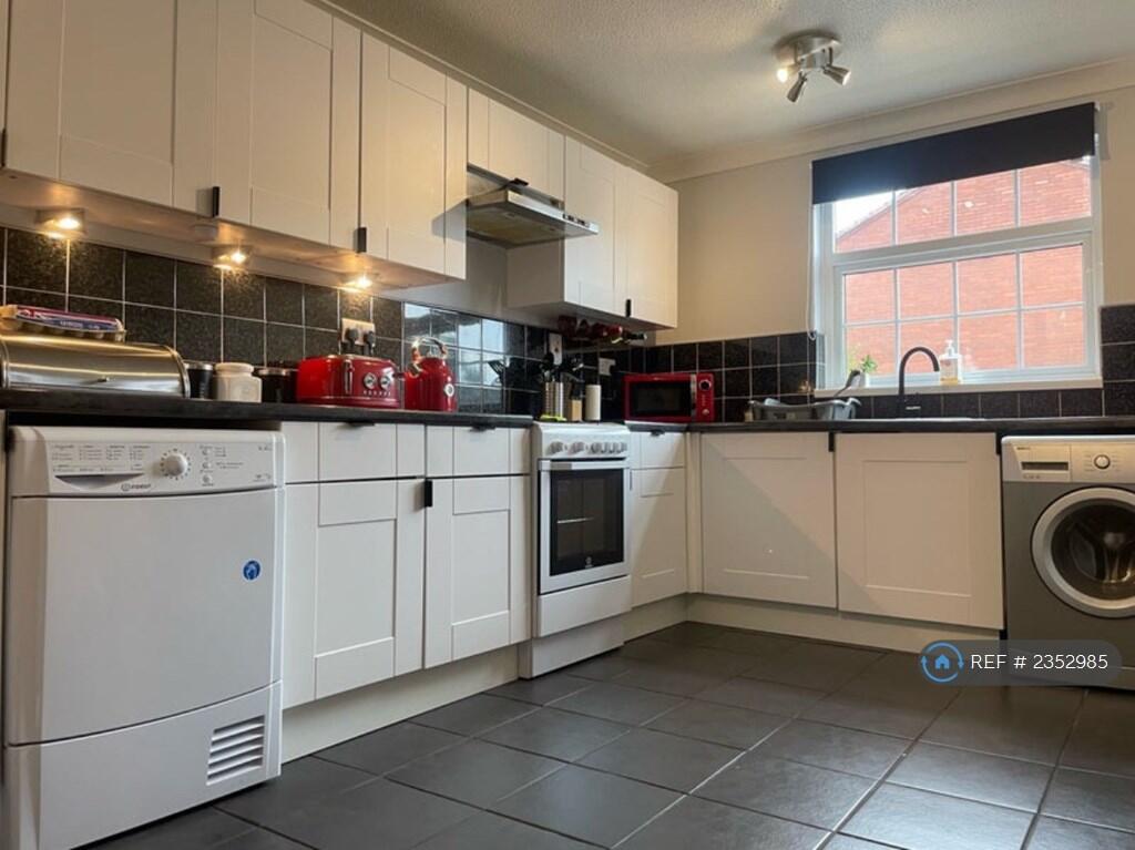Additional property image - Mickleton Close, Redditch, B98
