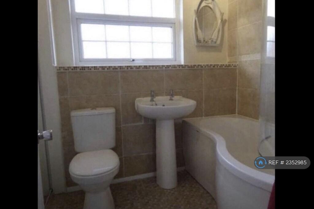 Additional property image - Mickleton Close, Redditch, B98