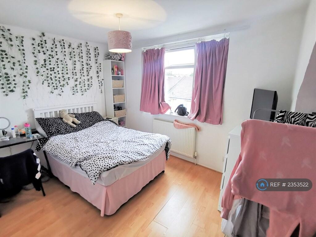 Additional property image - Argyle Road, Brighton, BN1