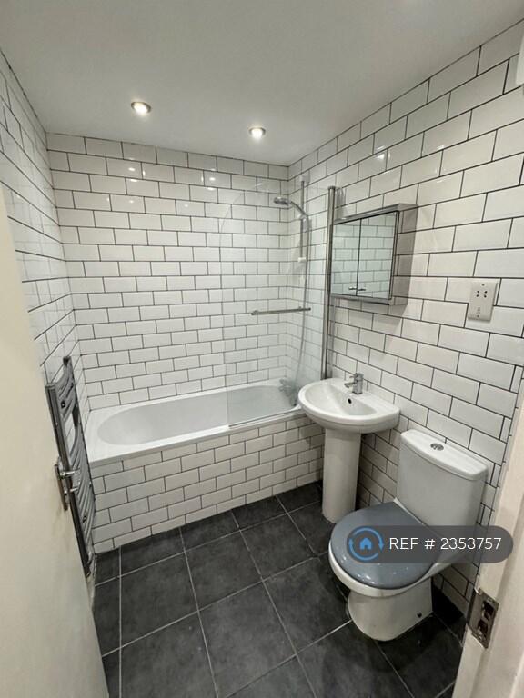 Additional property image - Courtdowns Road, Kent, BR3