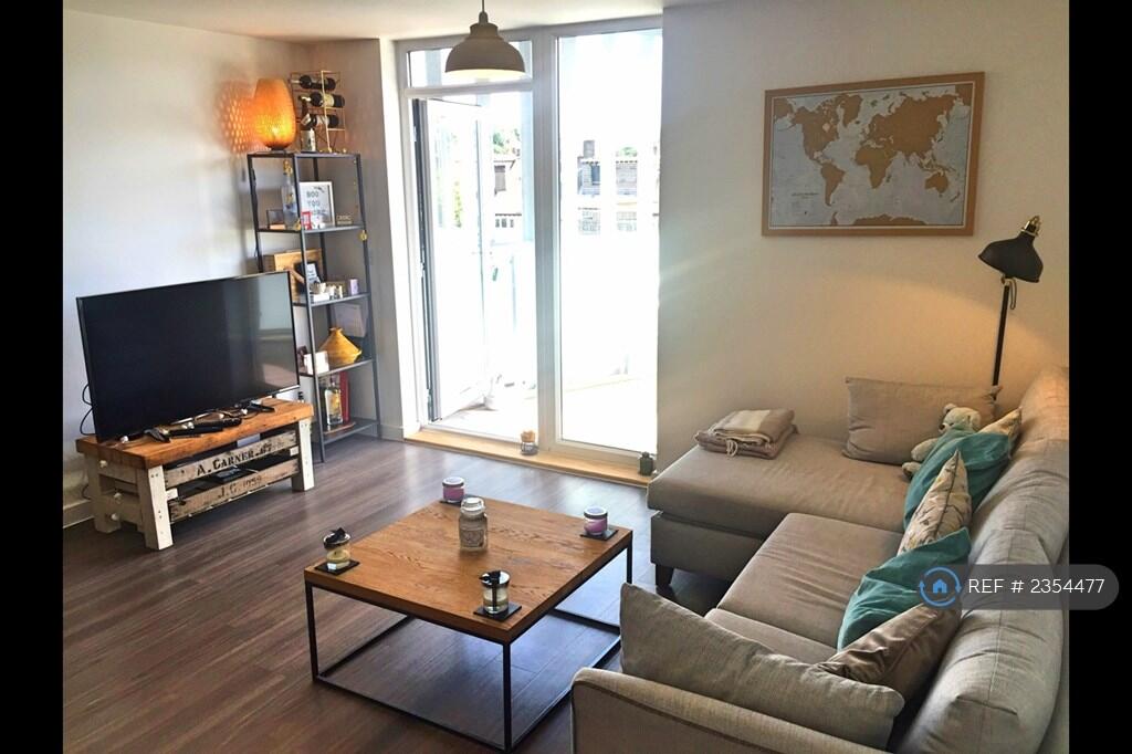 Additional property image - Summit House, West Wickham, BR4