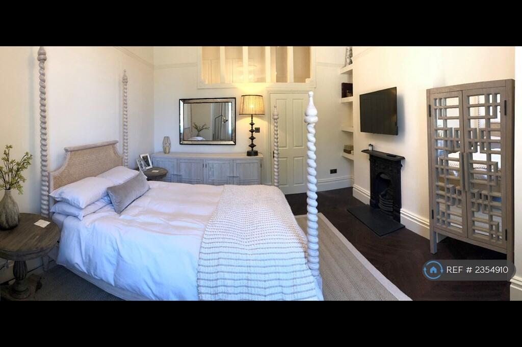 Additional property image - Highview, Bromley, BR1