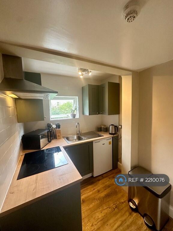Additional property image - Norfolk Buildings, Bath, BA1
