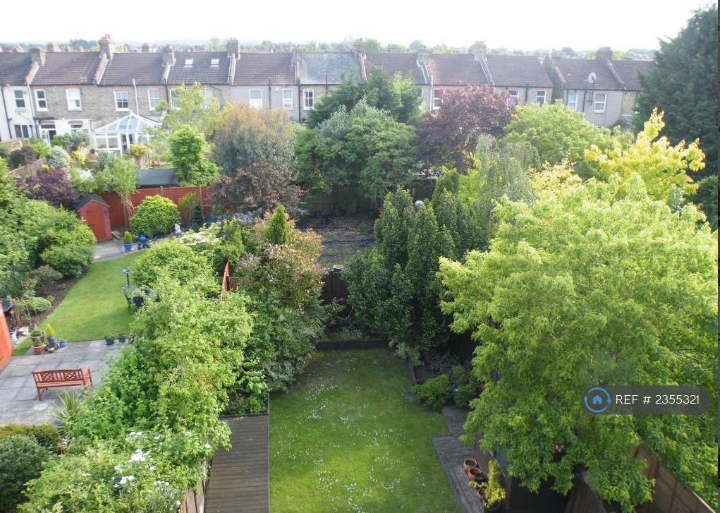 Additional property image - Cedars Road, Beckenham, BR3