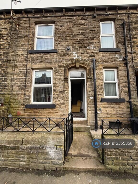 Additional property image - Springmill Street, Bradford, BD5