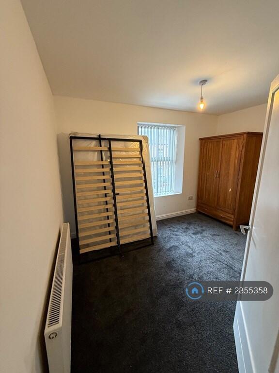 Additional property image - Springmill Street, Bradford, BD5