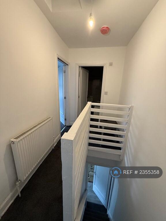 Additional property image - Springmill Street, Bradford, BD5