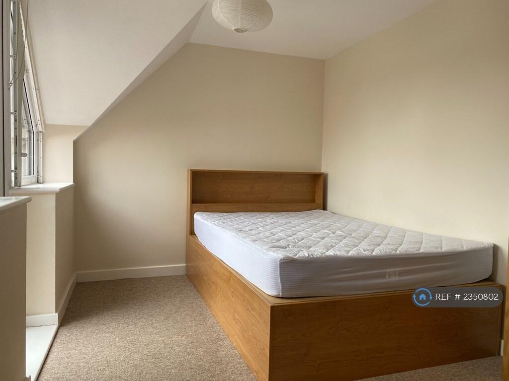 Additional property image - Capstone Road, Bournemouth, BH8