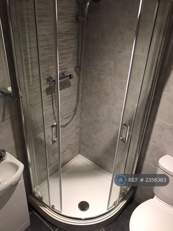 Additional property image - Basil Grove, Birmingham, B31