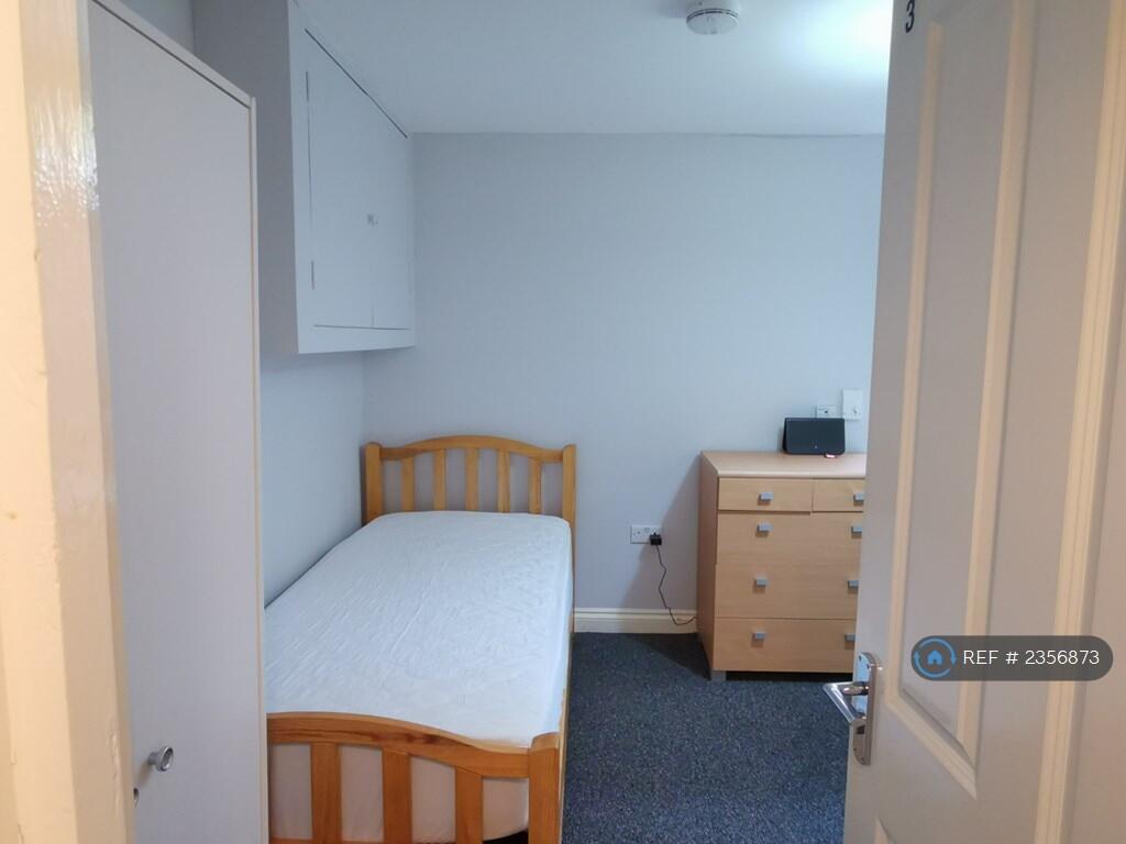 Additional property image - Inverness Road, Brighton, BN2
